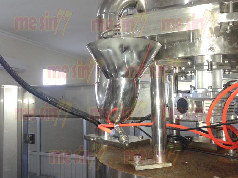 mesin cuci isi tutup botol